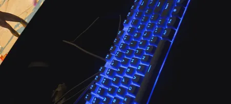 کیبورد گیمینگ ردراگون مدل K552 RGB، سوییچ مکانیکال آبی، Tenkeyless، نورپردازی RGB