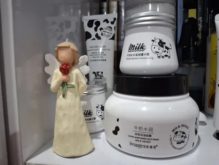 کرم سفید کننده و آبرسان ایمجز مدل 01 حجم 80 میلی لیتر