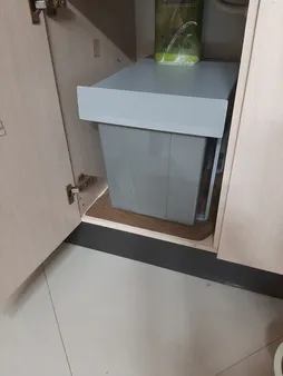 سطل زباله کابینتی مدل کلاسیک گنجایش 50 لیتر