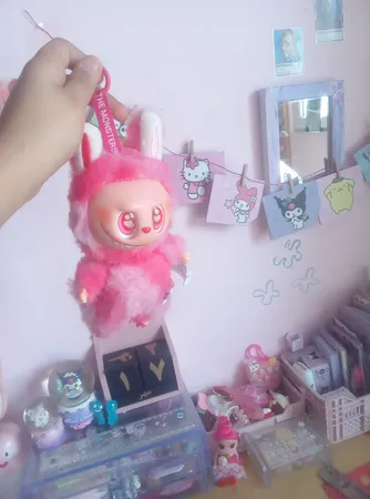 اسباب بازی شانسی پاپ مارت مدل LABUBU V3