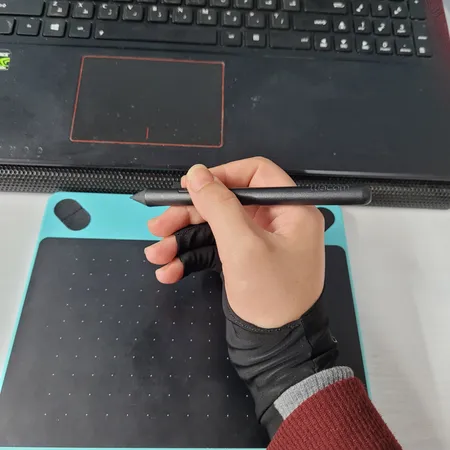 دستکش طراحی مدل B2M