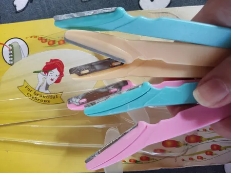 تیغ ابرو مدل 001 مجموعه 6 عددی