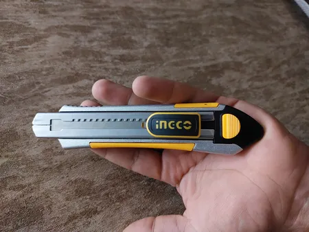 کاتر اینکو مدل HKNS-1808 به همراه تیغ یدک