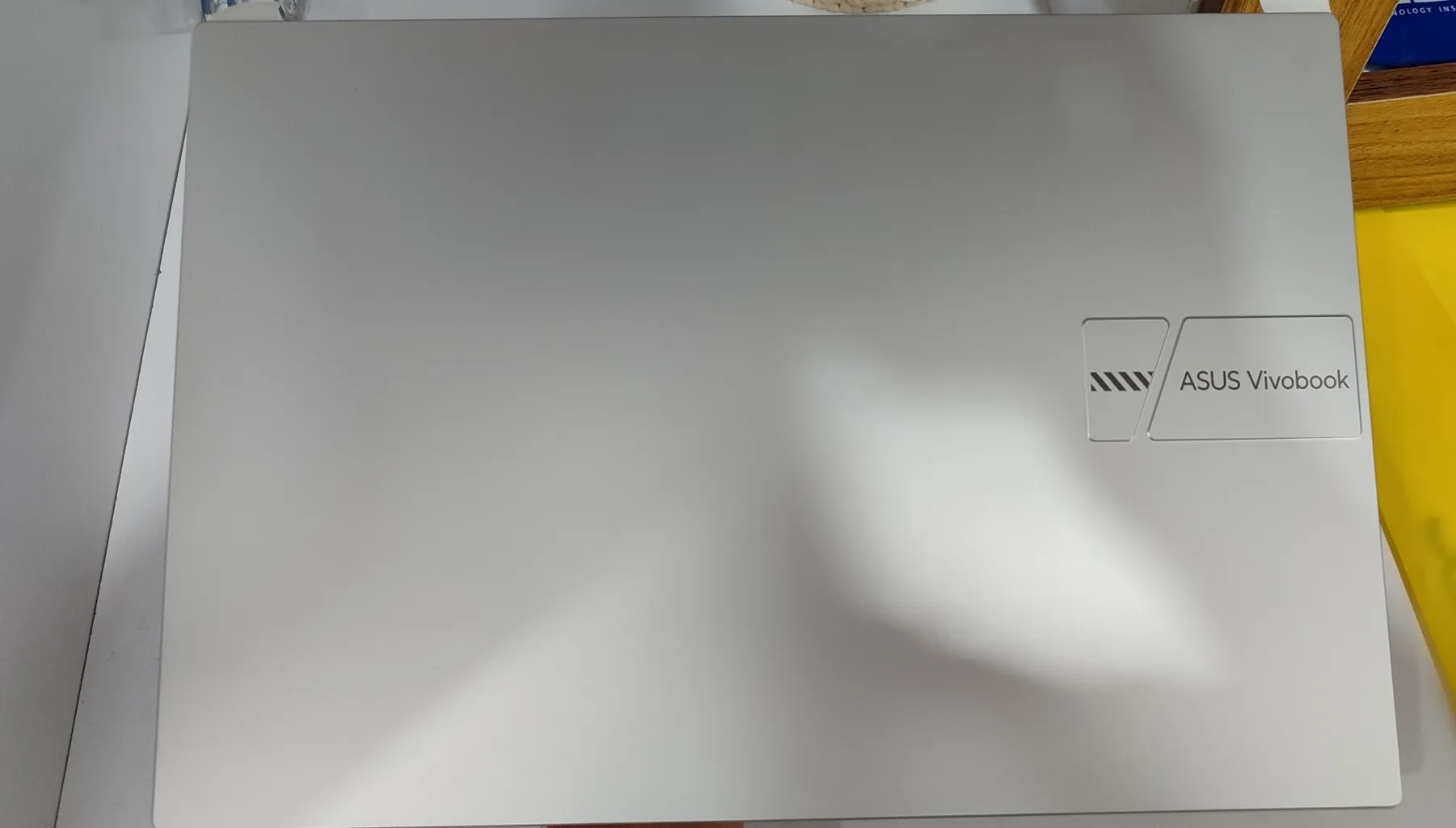 لپ تاپ 15.6 اینچی ایسوس مدل Vivobook 15 F1504VA-NJ3631-i3 1315U-8GB DDR4 3200MHz-512GB SSD-TN-Backlit-Fingerprint