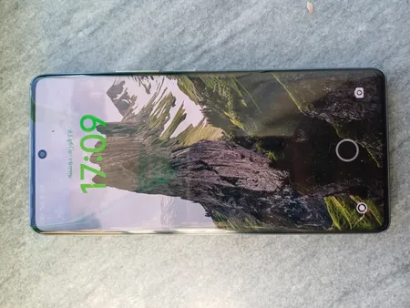 گوشی موبایل شیائومی مدل Redmi Note 14 Pro 4G دو سیم کارت ظرفیت 256 گیگابایت و رم 8 گیگابایت - نسخه به همراه شارژر