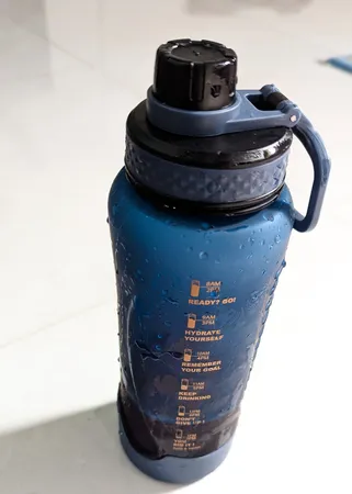 قمقمه ایون مدل ورزشی گنجایش 1 لیتر