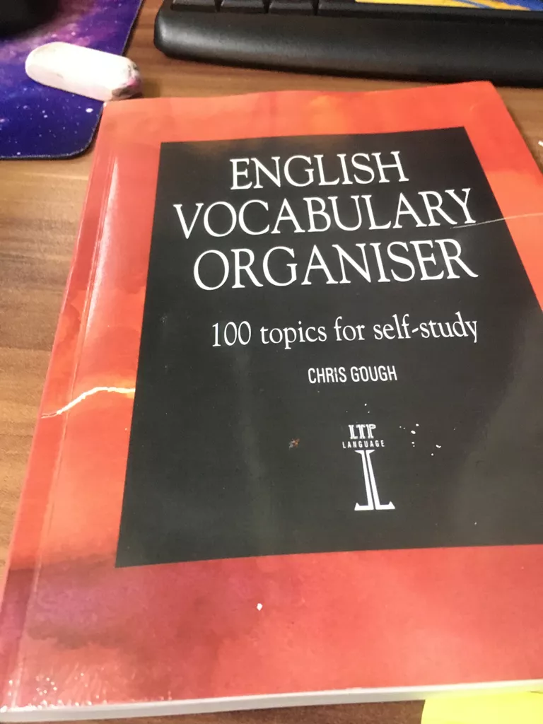 کتاب English Vacublary Organiser اثر Chris Gough انتشارات الوندپویان