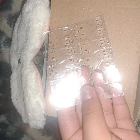 چسب ناخن مصنوعی مدل 014 بسته 96 عددی