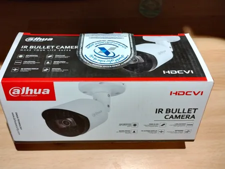 دوربین مداربسته آنالوگ داهوا مدل DH-HAC-HFW1200TP-A