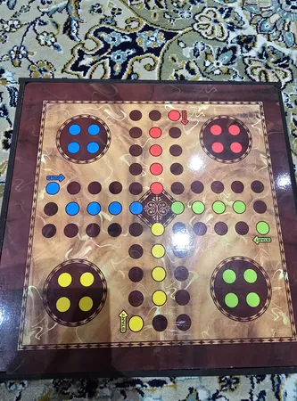 بازی فکری شطرنج و منچ مدل فروردین بسته 9 عددی