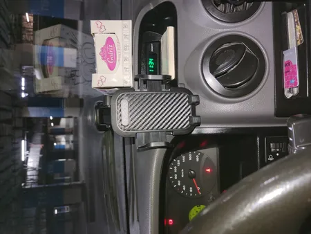 پایه نگهدارنده گوشی موبایل یسیدو مدل c23