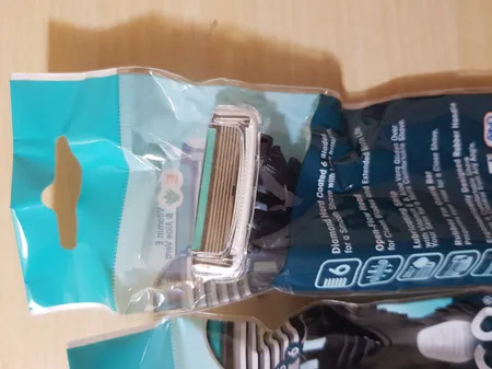 خود تراش دورکو مدل Pace 6 تحت لیسانس بسته 4 عددی