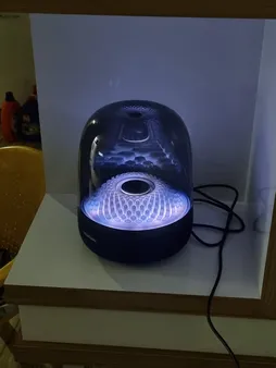 اسپیکر بلوتوثی هارمن کاردن مدل Aura Studio 4