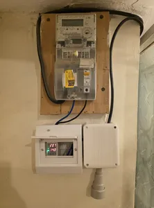 تجریه خرید محافظ ولتاژ پارس فانال مدل ۶۳ آمپر تکفاز