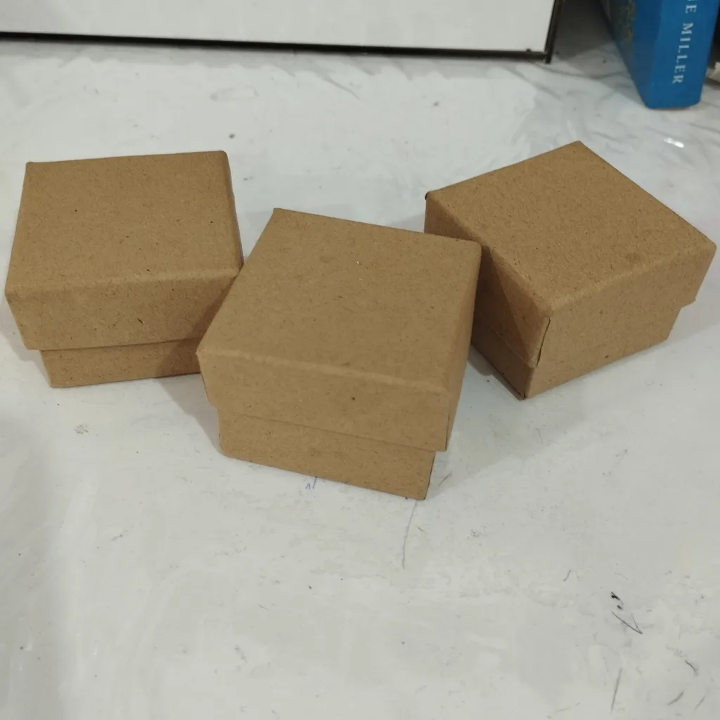 آویز گردنبند مدل آونتورین منشور کد AG 1055