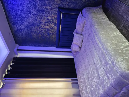 تخت خواب دونفره مدل رز سایز 200x140 سانتی متر