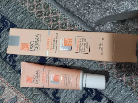 کرم دور چشم رنگی پرودرما سری Eyevest مدل Anti Wrinkle Spf 30 حجم ۲۰ میلی لیتر