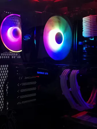 خنک کننده پردازنده دیپ کول مدل GAMMAXX GTE V2 RGB