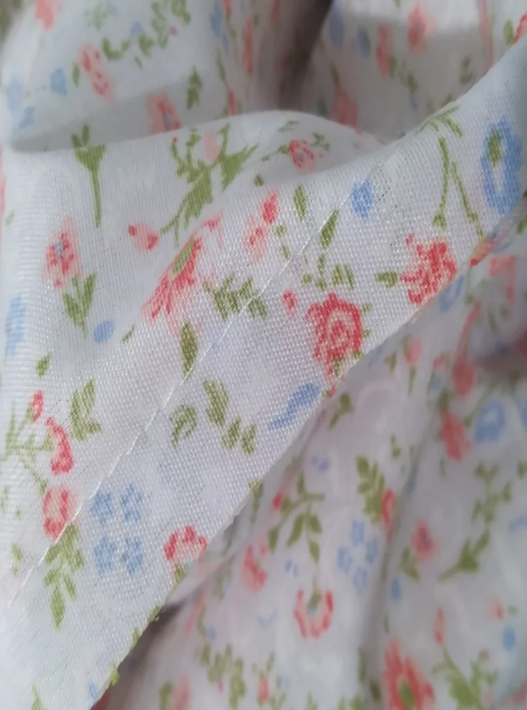 چادر نماز آدنو مدل رز