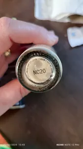 تجریه خرید کرم پودر مک فیکس مدل MINERALIZE شماره 20 حجم 40 میلی لیتر