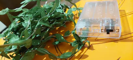 ریسه ال ای دی طرح برگ طول 5 متر