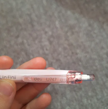 مداد نوکی 0.5 میلی متری دلی مدل linfini