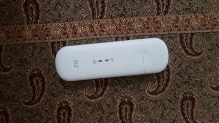 مودم LTE USB زد تی ای مدل MF79U