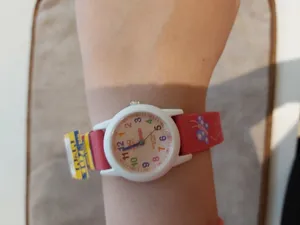 تجریه خرید ساعت مچی عقربه ای دخترانه کیو اند کیو مدل VR99J002Y