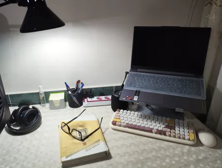 پایه نگهدارنده لپ تاپ مدل B03