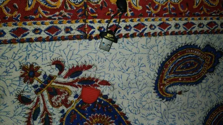 فلش مموری USB 3.1 سیلیکون پاور مدل Jewel J30 ظرفیت 64 گیگابایت