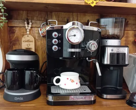 قهوه‌ساز فلاویا مدل FL_200W