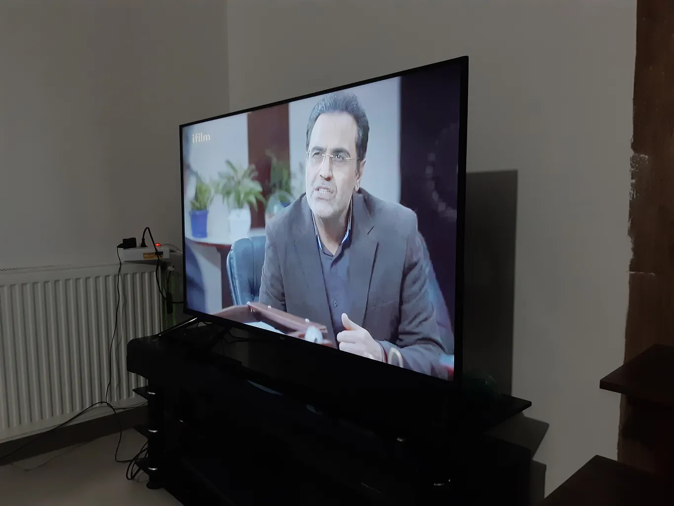 تلویزیون 50 اینچ ال ای دی هوشمند سام مدل UA50CU7800TH