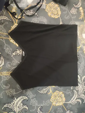 کراپ‌تاپ زنانه مدل بغل زنجیری