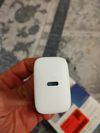 شارژر دیواری 20 وات انکر مدل Select Charger A2347