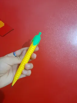 مداد نوکی 0.5 میلی متری طرح میوه ها کد 01 مجموعه 3 عددی