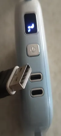 پاوربانک 22.5 وات هیسکا مدل HP-125PD ظرفیت 10000 میلی آمپر ساعت