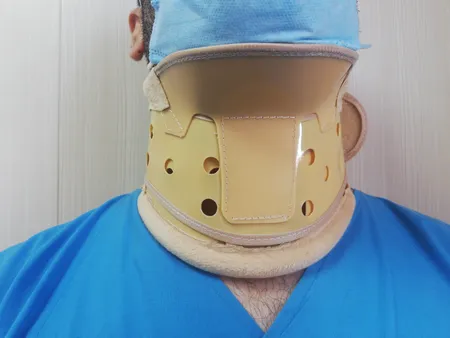 گردن‌بند طبی تن‌ یار کد 10913