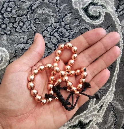 تسبیح مدل مسی دانه درشت 33 تایی 8 میلی