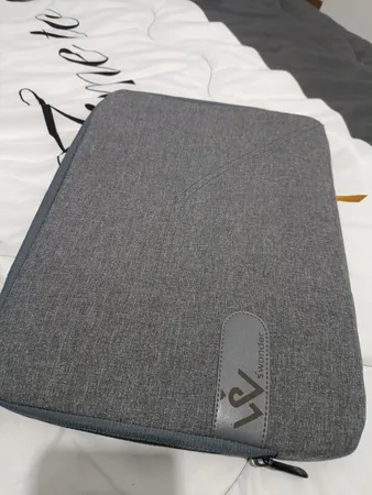 کاور لپ تاپ مدل ساده W114 مناسب برای لپ تاپ 13.1 تا 14 اینچی