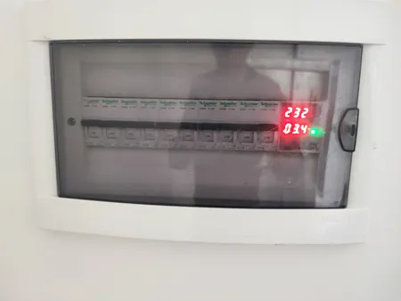 محافظ ولتاژ اتکو مدل ET-63A-VA