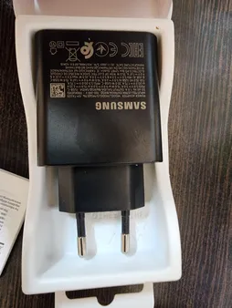 شارژر دیواری 35 وات سامسونگ مدل EP-TA220