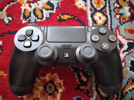 دسته بازی پلی استیشن 4 مدل 2018 DualShock4