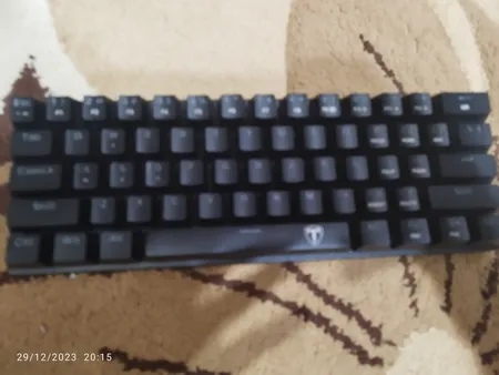 کیبورد گیمینگ تی-دگر مدل Arena T-TGK321، مکانیکال سوییچ آبی، Tenkeyless، نورپردازی RGB