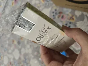 تجریه خرید کرم ضد جوش الیوکس مدل Tea Tree Oil حجم 30 میلی لیتر