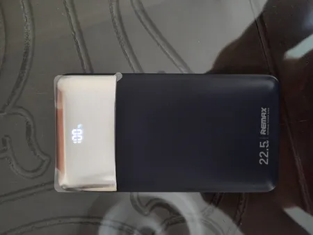 پاوربانک ریمکس مدل Fast Charge 22.5W Kiyuan ظرفیت 10000 میلی آمپر ساعت