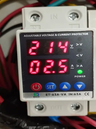 محافظ ولتاژ اتکو مدل ET-63A-VA