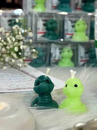 شمع دست ساز طرح مار کد 011 بسته 20 عددی