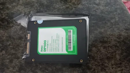 اس اس دی اینترنال SATA III دیتا پلاس مدل SSD DATA PLUS DP800 120GB ظرفیت 120 گیگابایت