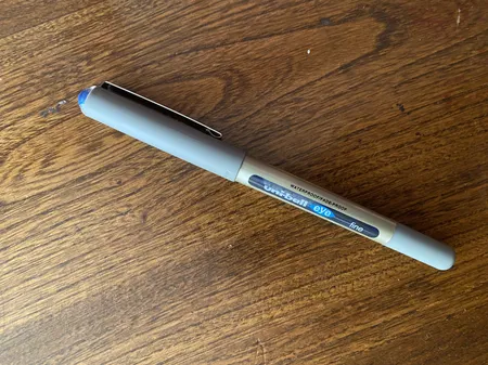 روان نویس یونی بال مدل Eye Micro کد UB-150