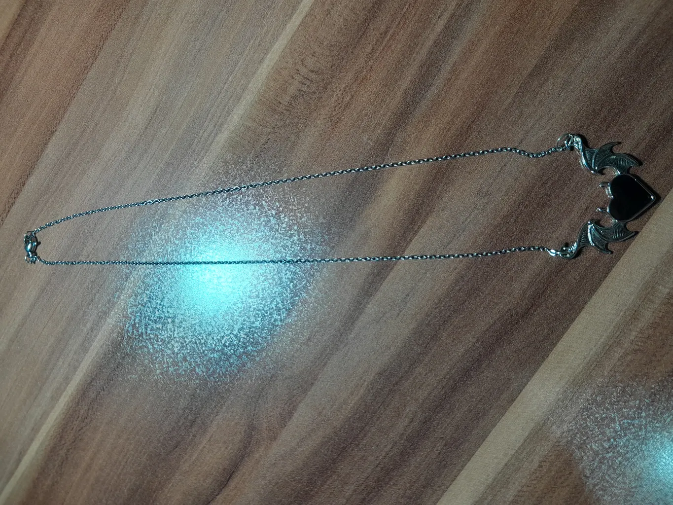 گردنبند مدل قلب بال دار خاص کد 219746